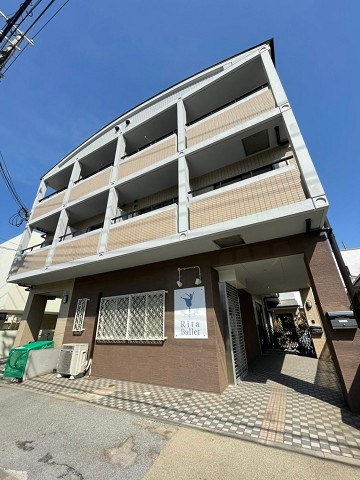 ロイヤルコート西宮門戸の外観