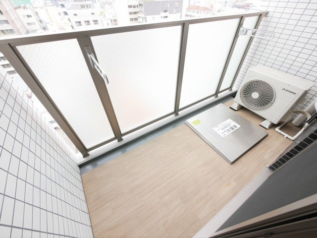 レオンコンフォート上本町カレントのバルコニー