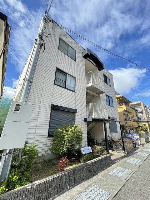 サカタハイツの外観