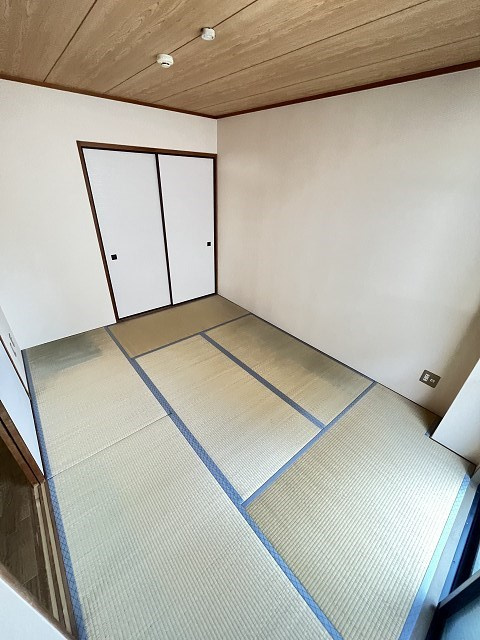 サカタハイツ