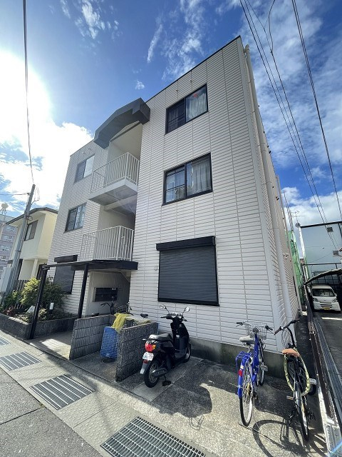 サカタハイツの外観