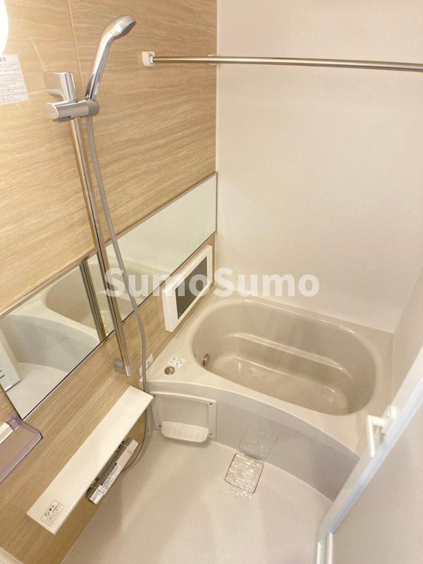 ラクラス本町東の浴室