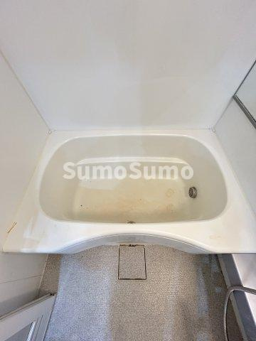 ルクレ堺筋本町レジデンスの浴室