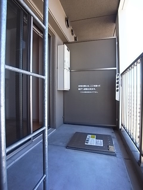 アスヴェル神戸駅前のバルコニー
