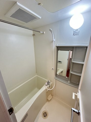 大阪市浪速区元町２丁目の賃貸マンションの浴室