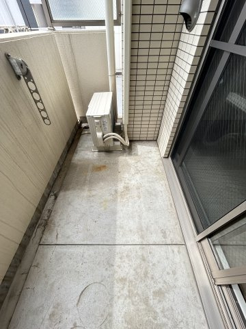 大阪市浪速区元町２丁目の賃貸マンションのバルコニー