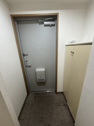エステムコート神戸西の玄関