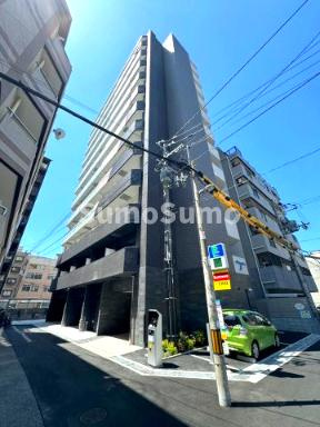 セレニテ難波ミラク壱番館の外観