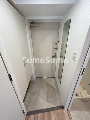 セレニテ難波ミラク壱番館の玄関