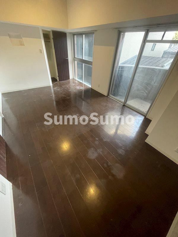 大阪市中央区高津３丁目の賃貸マンションの寝室