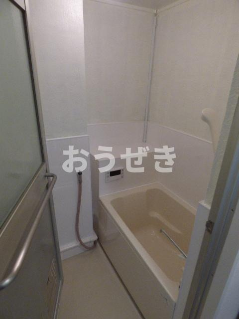 清水ビルの浴室