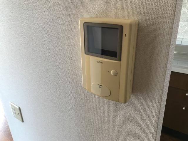 コンフォール大塩のセキュリティ|カメラ付インターホン