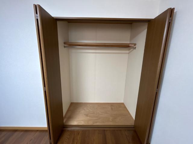 コンフォール大塩の収納|クローゼット