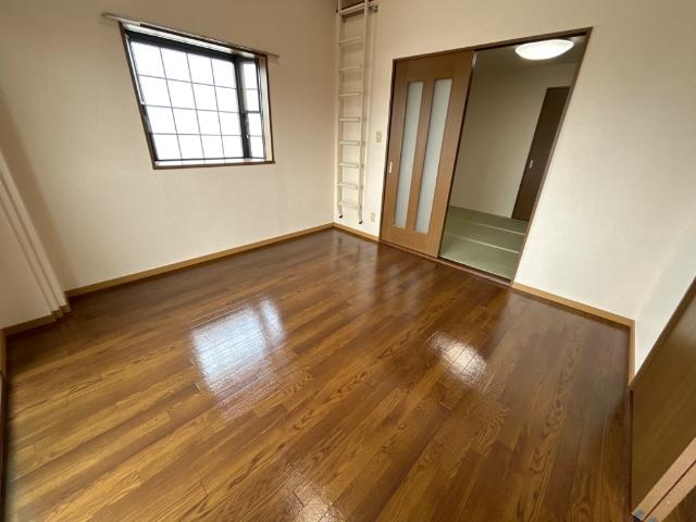 コンフォール大塩の内装|洋室