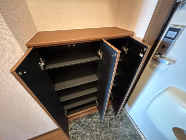 コンフォール大塩の収納|下駄箱