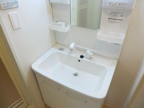 モーメントス　フェリセス１６の洗面所