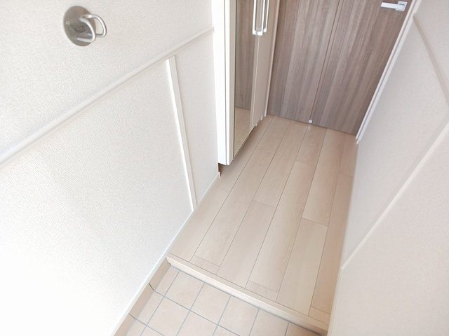 アーバン桜の玄関