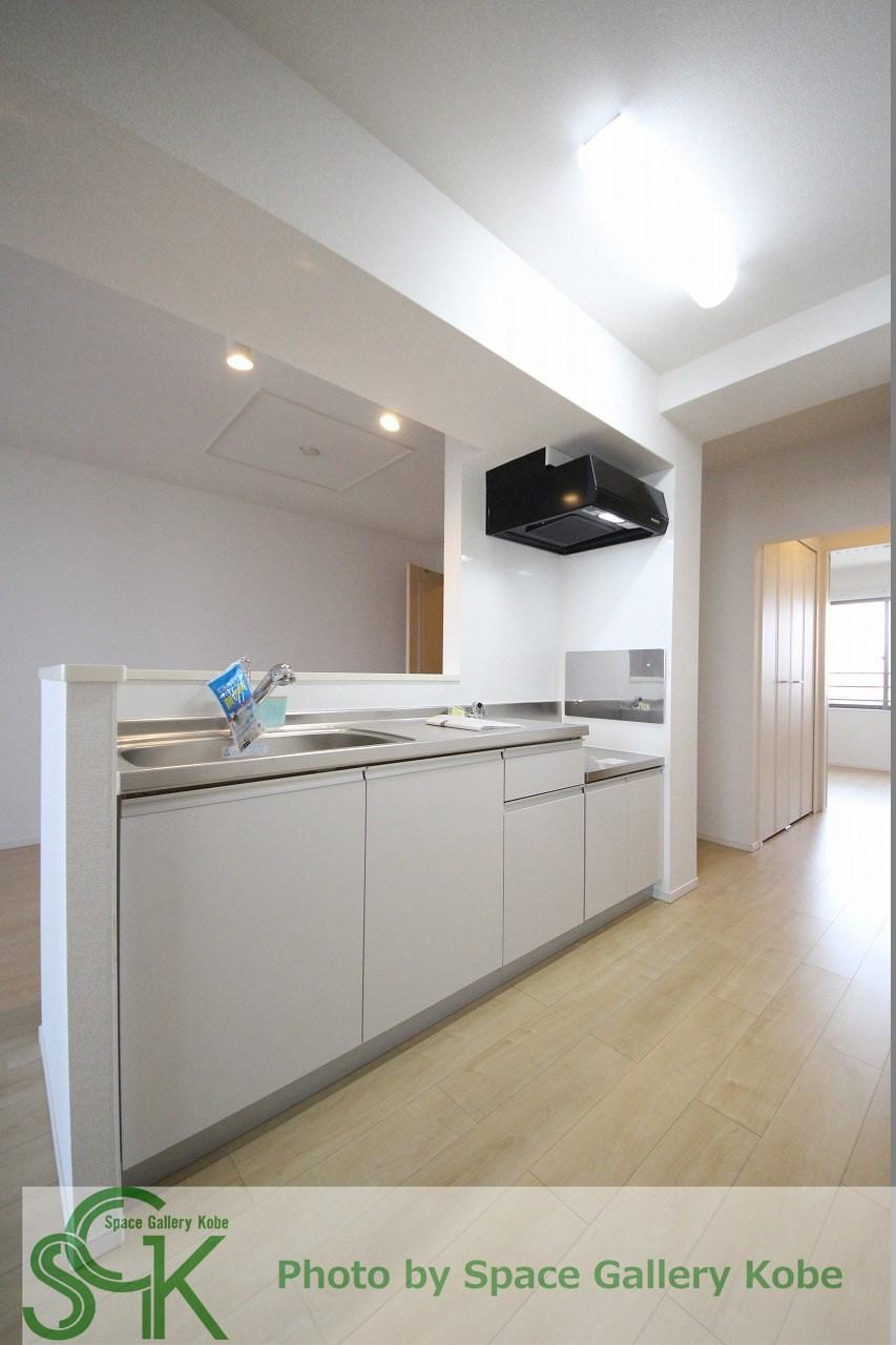 ディアコート二見Ⅰのキッチン|※お部屋により仕様が異なる場合があります※