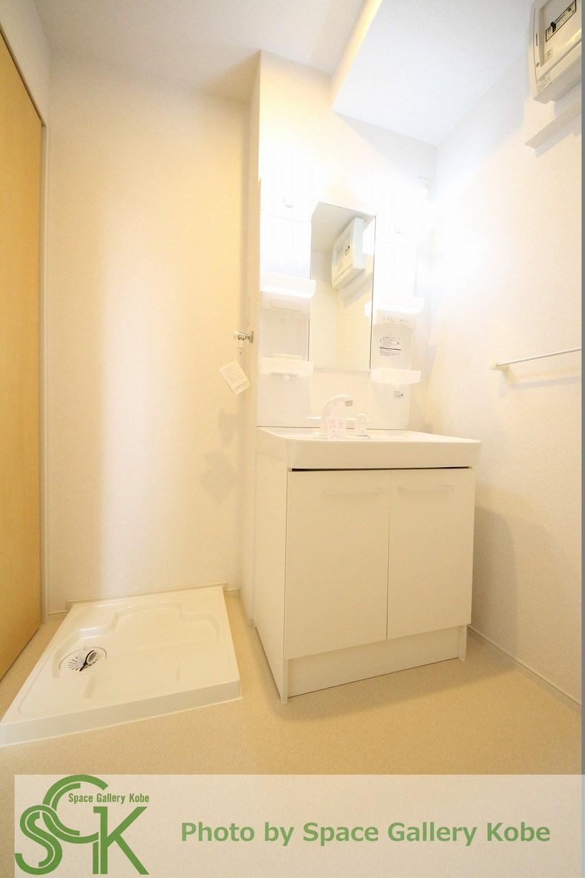 ディアコート二見Ⅰの洗面所|※お部屋により仕様が異なる場合があります※