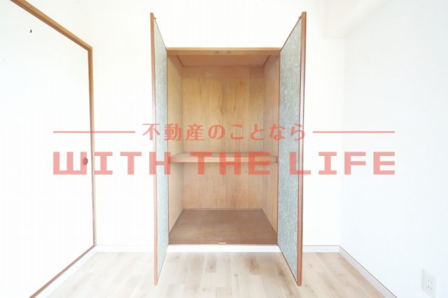 セントラルアベニュー【キャッシュバック対象物件】の収納|専用の収納スペースです