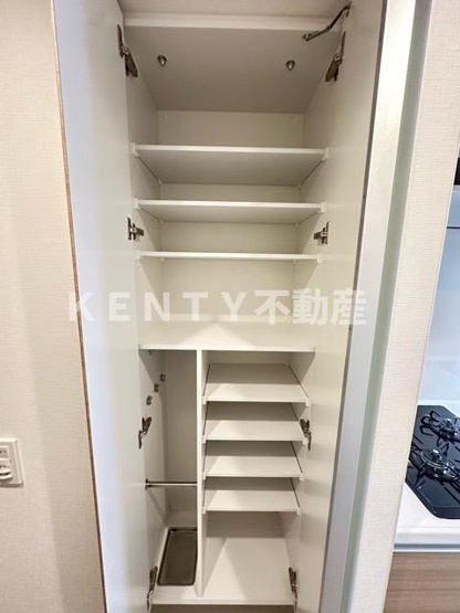【収納】 | メイクス池上トレフォイル | 大きなスペースがあり、収納には困りません