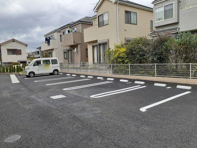 【駐車場】 | ア　レーズ