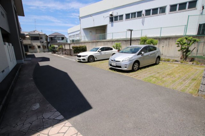 【駐車場】 | シャーメゾン深井