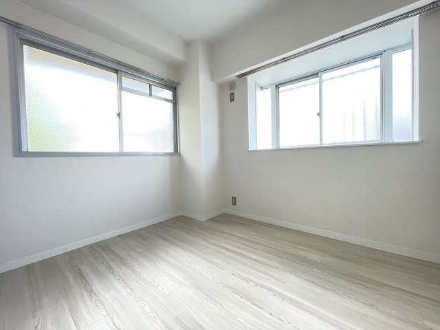 池田市畑４丁目の賃貸マンションの寝室