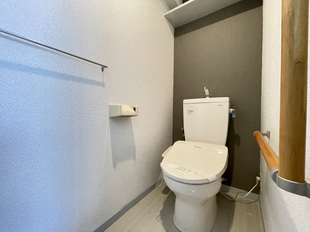 池田市畑４丁目の賃貸マンションのトイレ