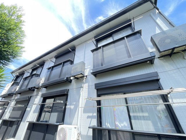ディアス千里の外観