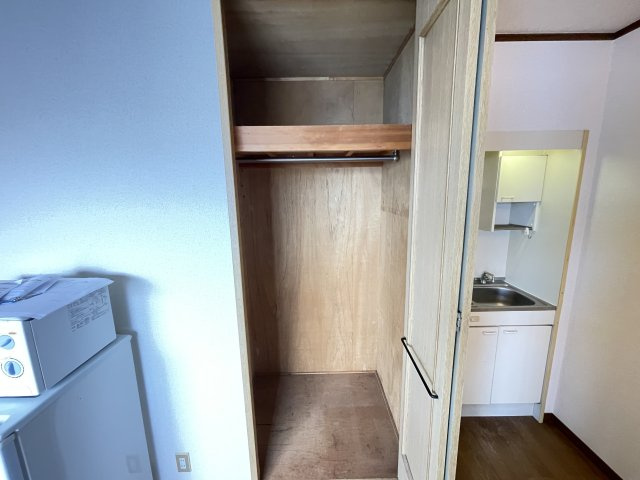 カレッジハウスニシガミの収納