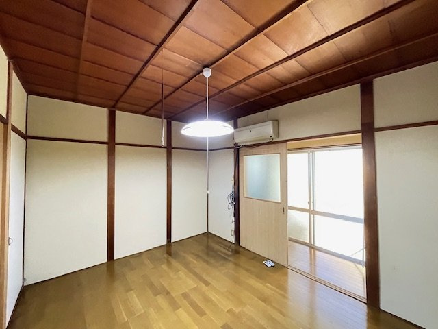伸光荘の居間・リビング
