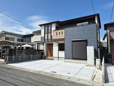 【外観：施工例】 | 亀岡　西つつじヶ丘雲仙台二丁目　新築一戸建 | 同型モデル