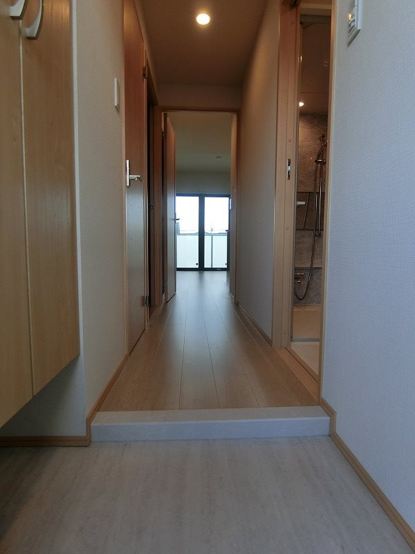 t.t.ユニテの玄関