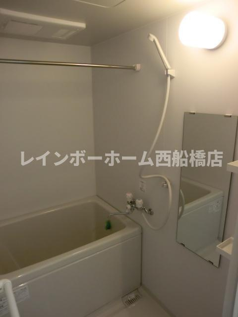 クレール東船橋の浴室