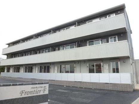 フロンティアＦの外観