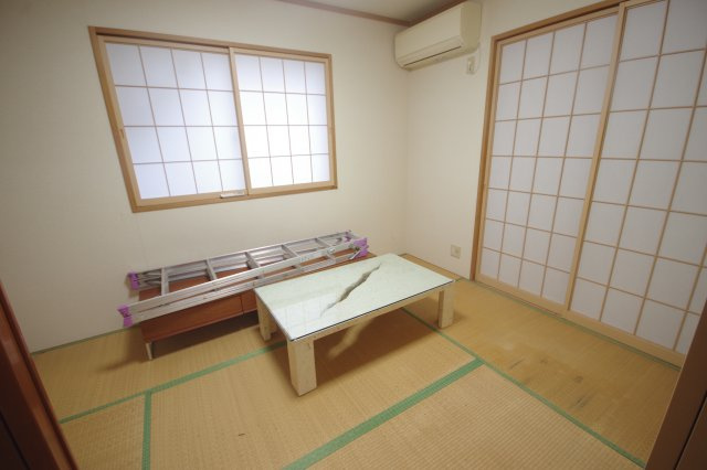 宇都宮市一ノ沢町　戸建　の和室|１階和室６帖