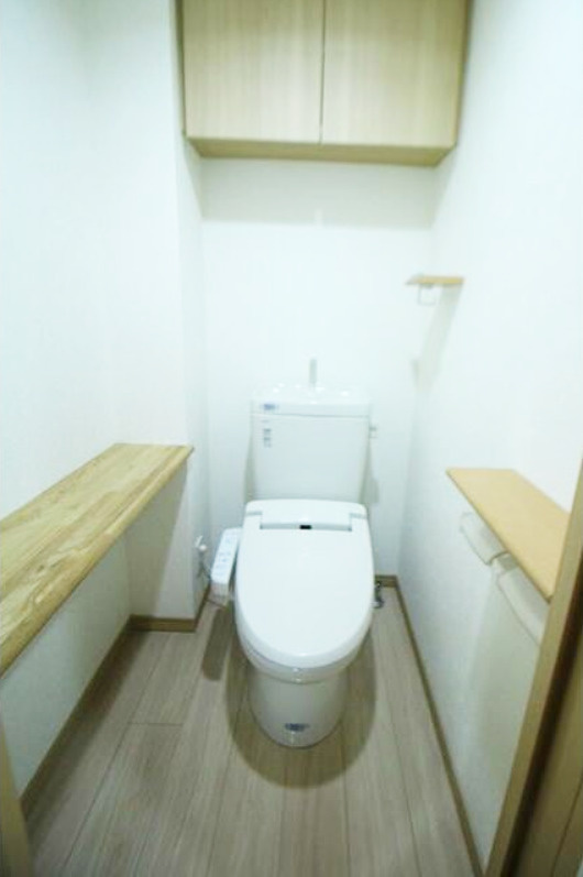 練馬区中村北１丁目の賃貸マンションのトイレ|同仕様