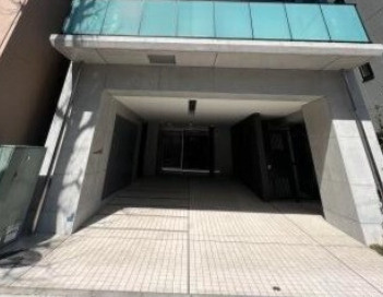 MAISON M Kのエントランス