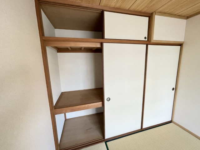 グリスローサの収納|収納があります