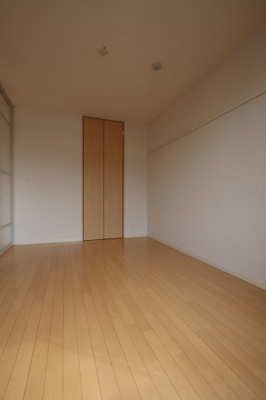 【洋室】 | アークグレイス