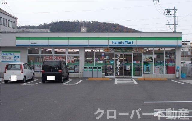デフィ植村　Ａの周辺|ファミリーマート仏生山店さんまで950m