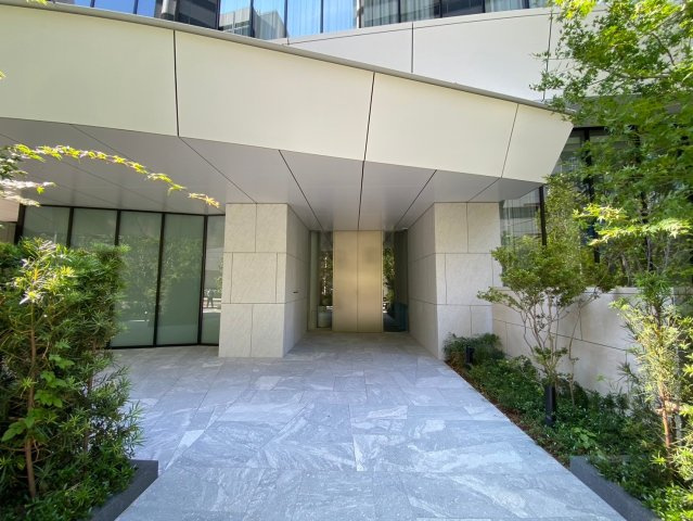 Brillia Tower堂島のエントランス