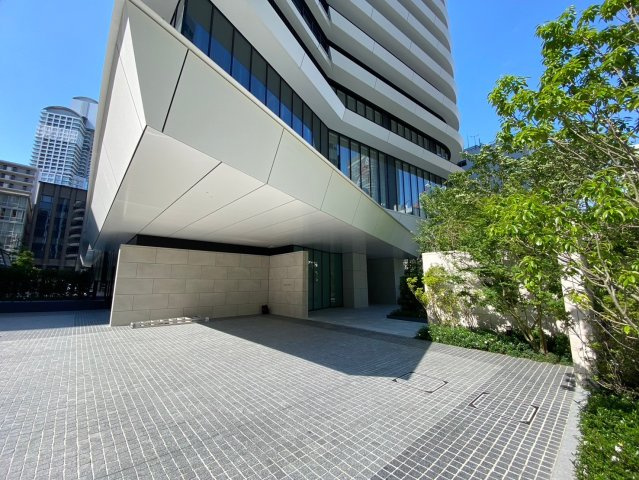Brillia Tower堂島の駐車場