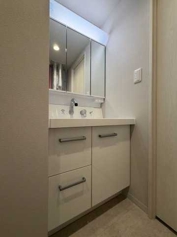 シティオ旭ヶ丘の独立洗面台