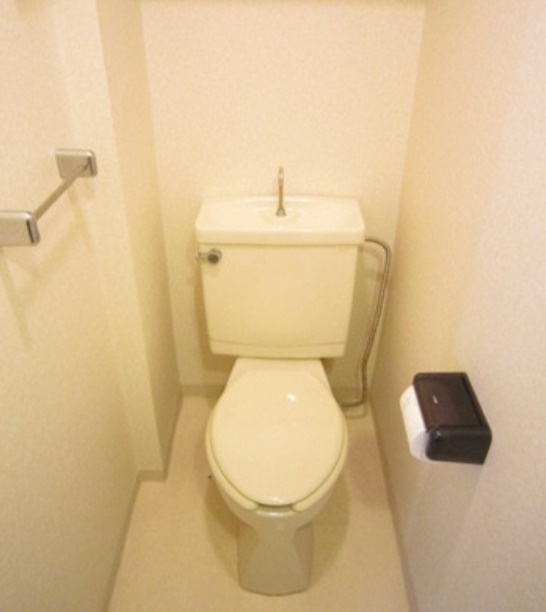 タウン・ハイム本駒込のトイレ|清潔感のあるトイレです