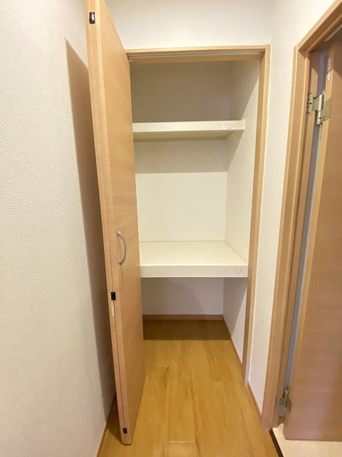 フリーダム中村の収納