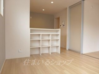 パール有安　Ｆ棟の居間・リビング