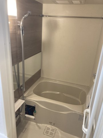 Leaf Village 新宿若松の浴室|きれいなお風呂です