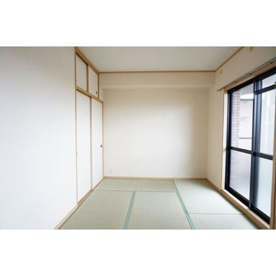 【和室】 | ファミーユ博多の森 | 別号室の写真になります。現況優先。